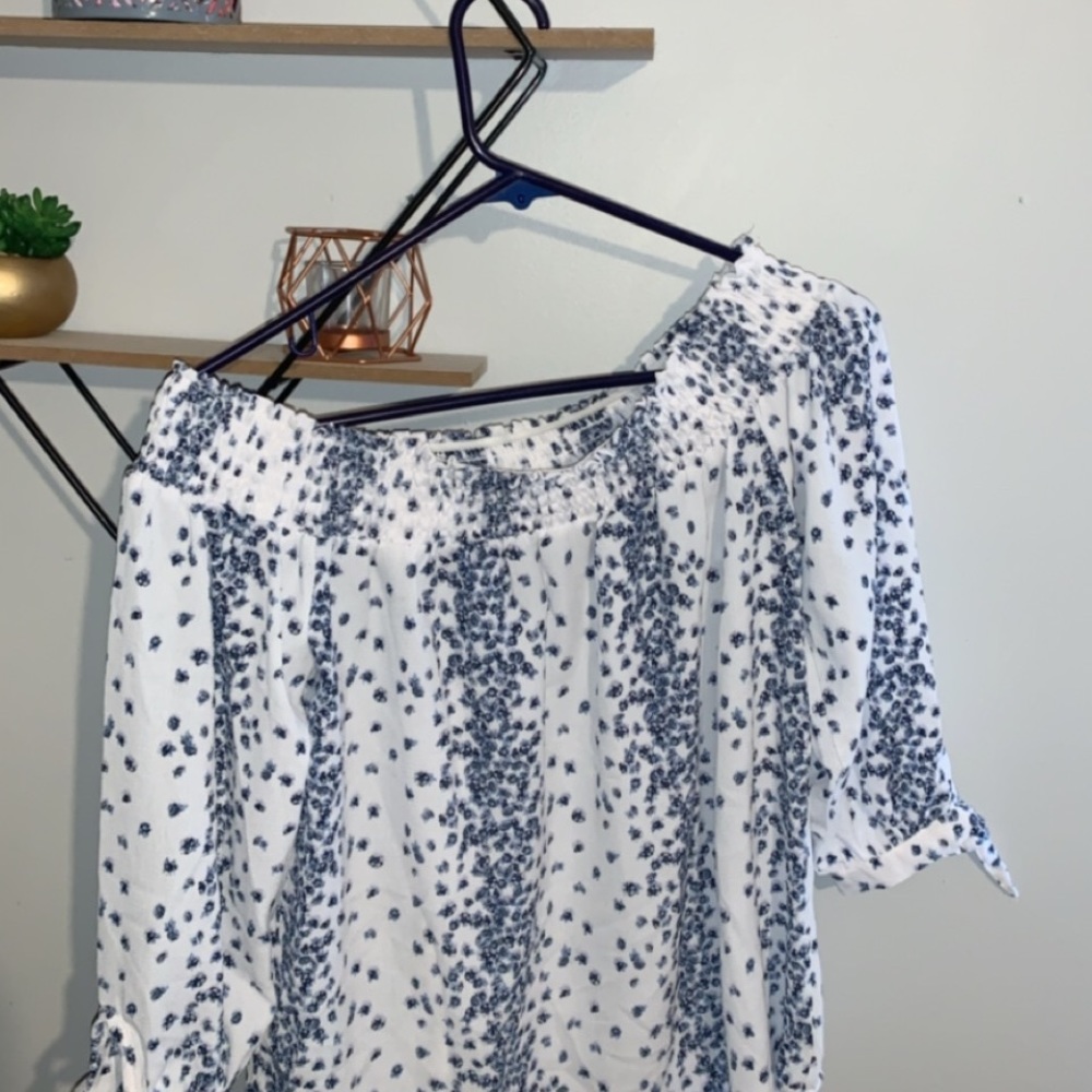 RUE 21 off the shoulder top